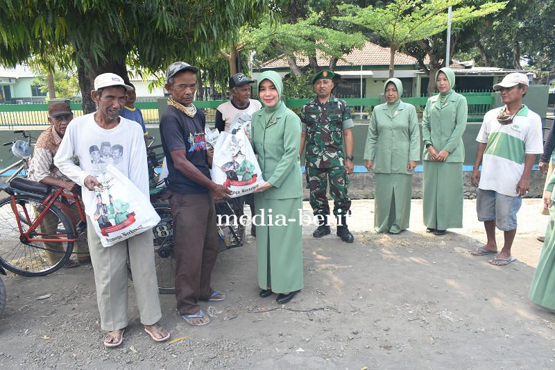 Kodim Tegal Salurkan Bantuan Sembako Dari Ibu Pangdam IV Kepada Masyarakat